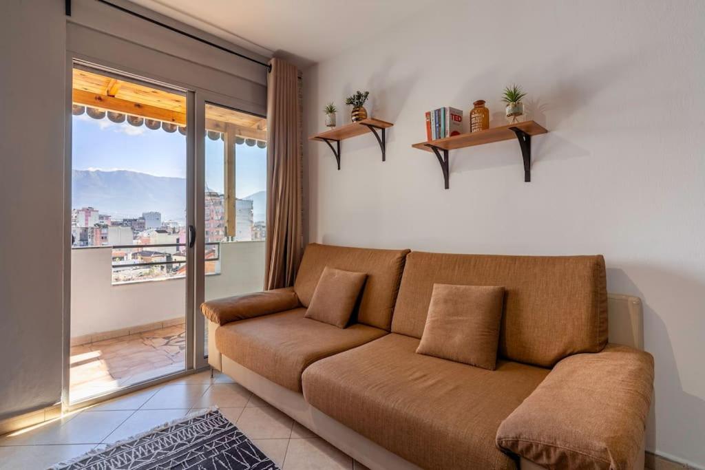 New Bazaar Apartment Tirana Exterior photo